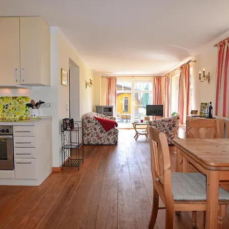 Feriehus Two-bedroom Holiday In Settin